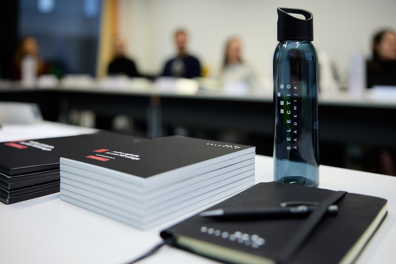 Medium 489c3855 4bb3 40b8 81f4 5db0221d0e1e